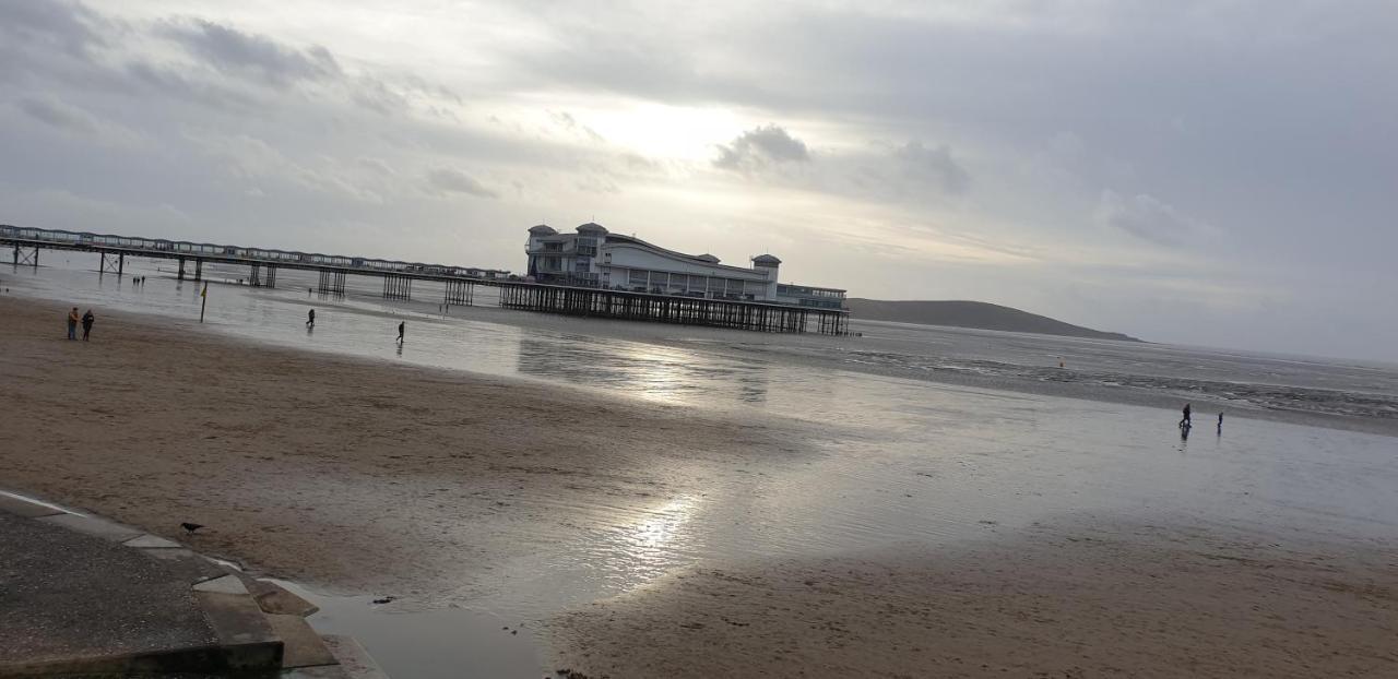 Holly Lodge Weston-super-Mare Exteriör bild